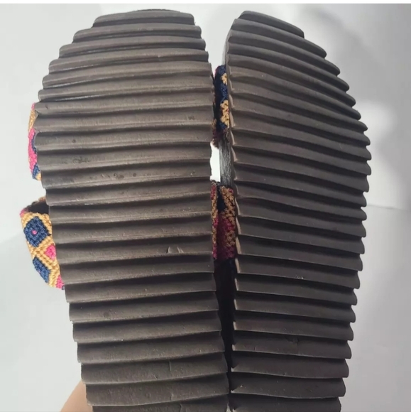 Anthropologie Eclectic Array Geometric Harmonic Tan Chiapas Sandals US 7 RT $240 - Picture 9 of 9